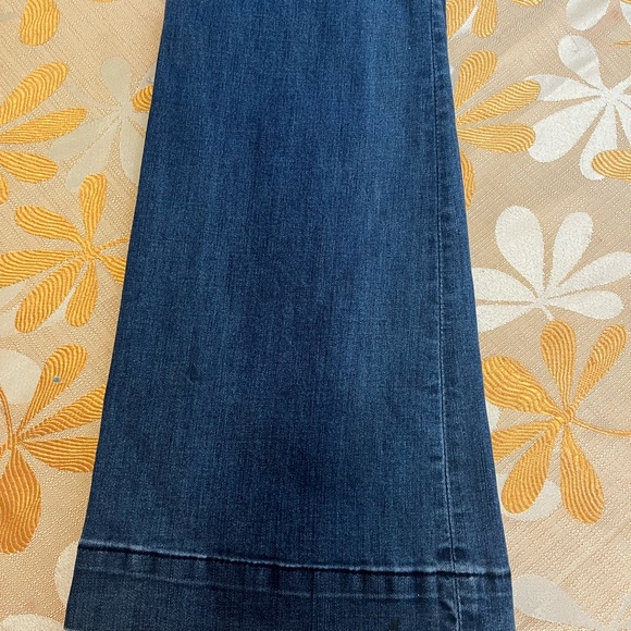 Leith Blue High Rise Flare Jeans with Distressed Details and Whiskering - Picture 4 of 5